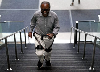 Rescuers in the US test exoskeletons for search operations